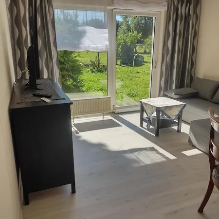 Feriehus Haus Im Gruenen *